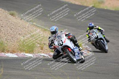 media/Jun-04-2022-WERA (Sat) [[b852bbbd55]]/Race 9 LW Twins Superbike V6 LW D Superstock/